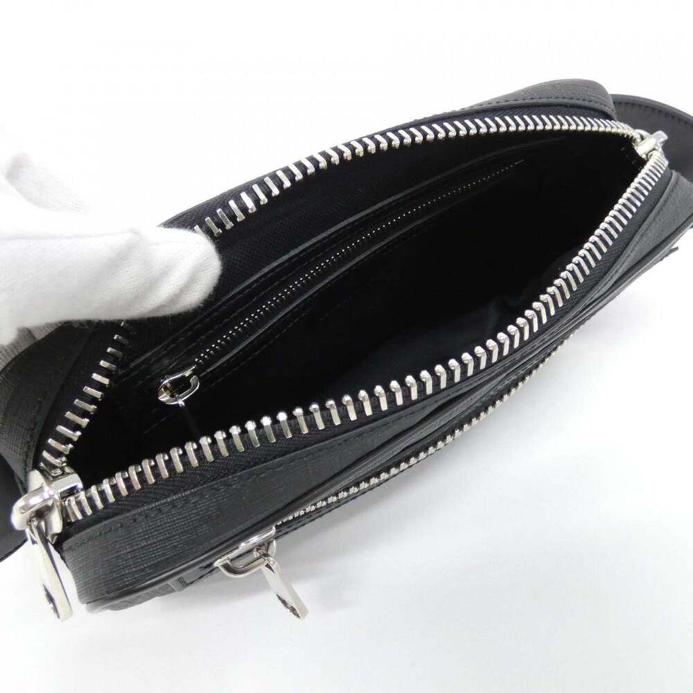 GUCCI Black Fanny Pack - Picture 5 of 6